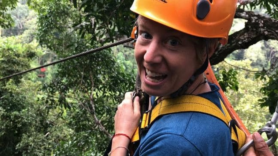 Tại đây cô đã bị mắc sốt rét vì bị muỗi cắn