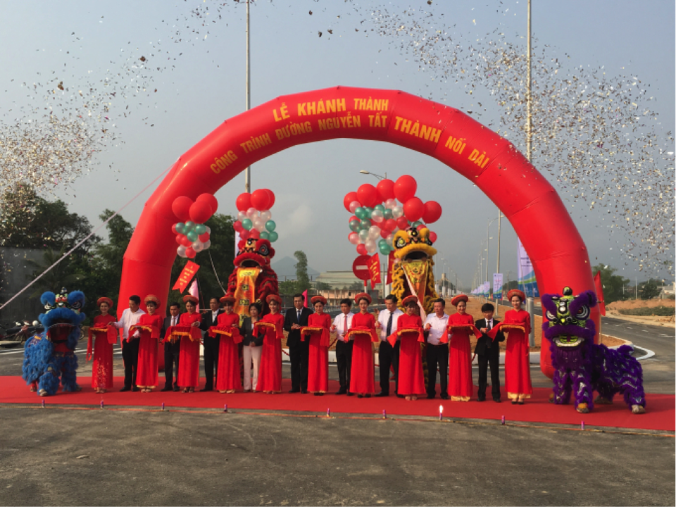 
Khánh thành tuyến đường Nguyễn Tất Thành nối dài
