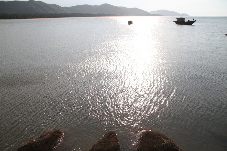 Mê mẩn nét đẹp hoang sơ biển Lộc Bình - 11