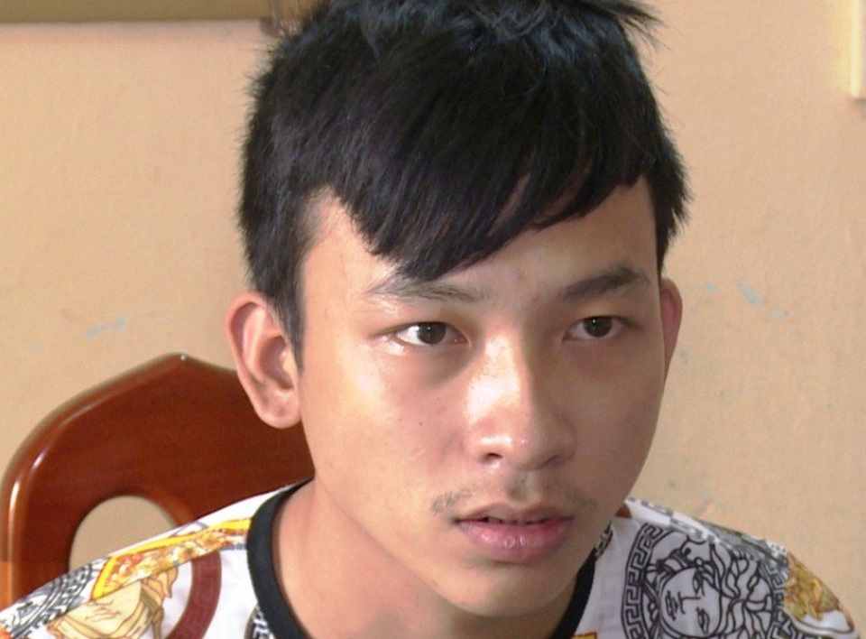 Bắt đối tượng chuyên lừa đảo tiền qua Facebook - 1 Đối tượng Bùi Quang Luật tại cơ quan điều tra