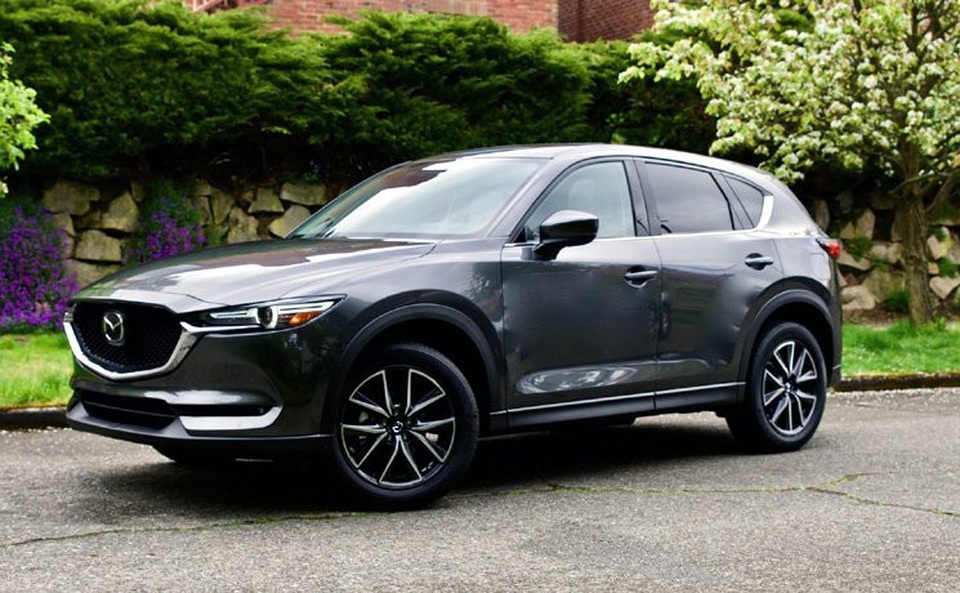 Ô tô 5 chỗ khan hàng, đồng loạt rủ nhau tăng giá - 2
Mazda CX-5 đang là mẫu xe Crossover bán chạy nhất