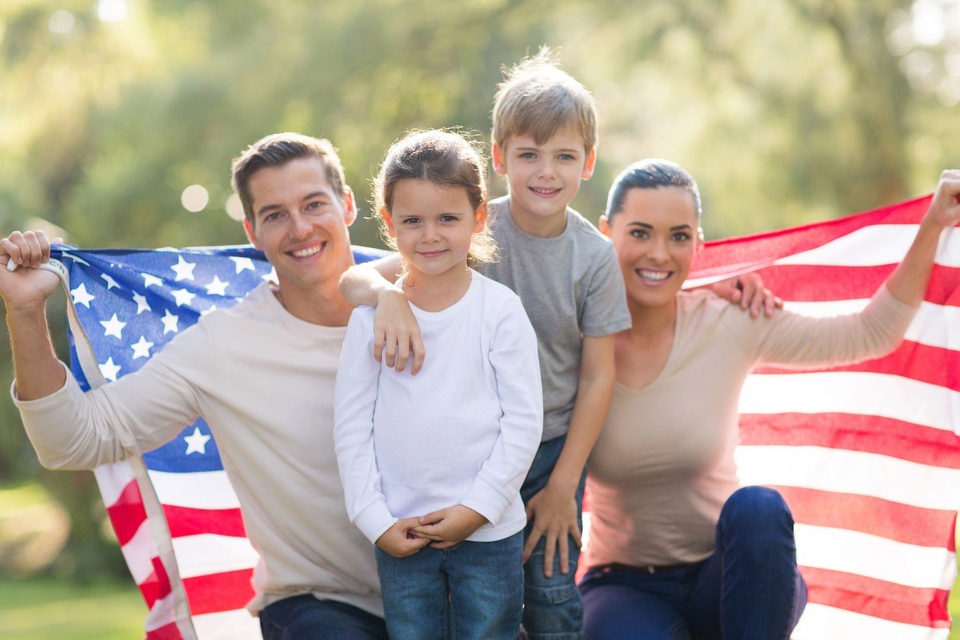 Tổng thống Donald Trump tiếp tục siết chặt chính sách nhập cư - 3 Tổng thống Donald Trump tiếp tục siết chặt chính sách nhập cư - 3