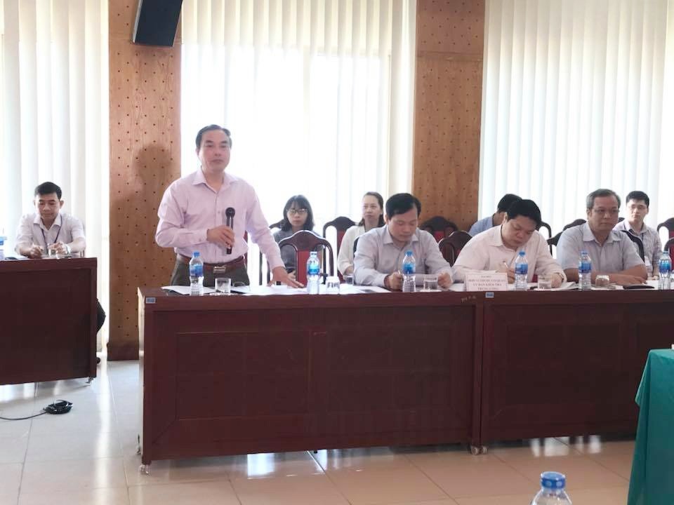 Chưa cơ quan nào chịu trách nhiệm để lọt đại biểu không xứng đáng vào Quốc hội! - 2 PGS.TS Vũ Văn Phúc: Giới thiệu cán bộ sai mà tổ chức đảng chỉ bị kỷ luật khiển trách là hơi nhẹ.