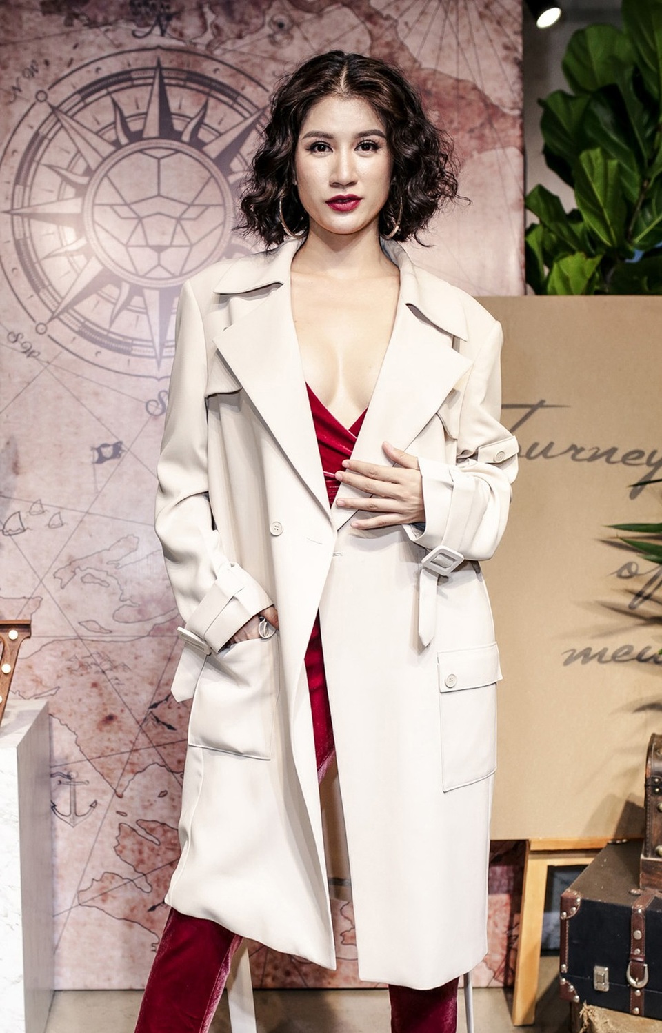 Đây là dịp hiếm hoi “Thánh chửi” đầu tư chăm chút cho hình ảnh của mình khi xuất hiện trong sự kiện.