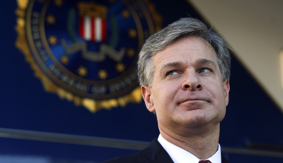 Quyết định "tha bổng" ZTE của Donald Trump bị phản đối kịch liệt - 1 Christopher Wray, Giáo đốc FBI