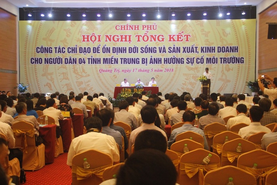Thủ tướng chủ trì hội nghị công tác khắc phục sự cố môi trường biển Formosa - 2 Hội nghị tổng kết công tác chỉ đạo ổn định đời sống sản xuất sau sự cố môi trường