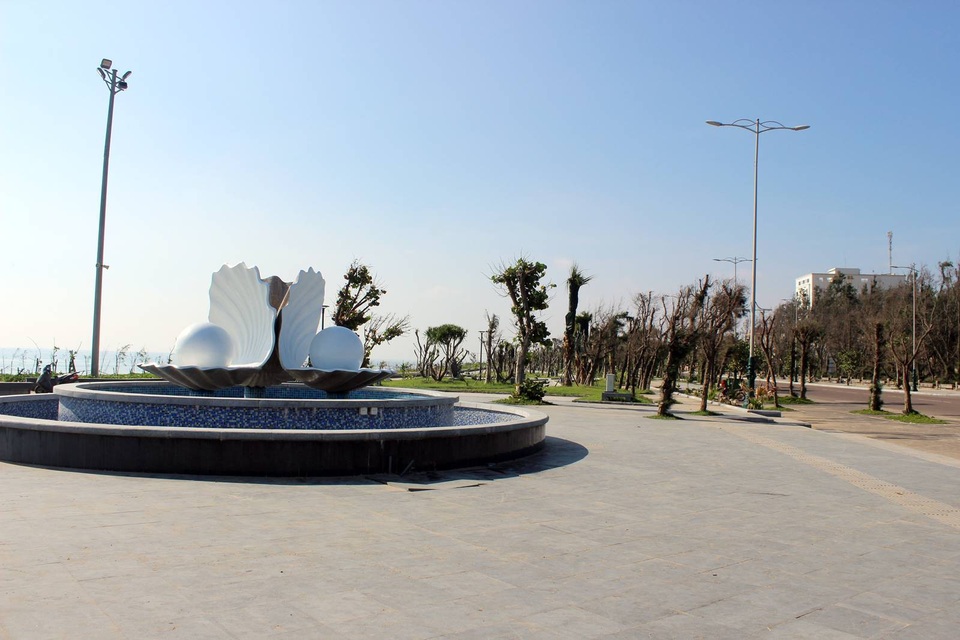 Hiện trạng Công viên ven biển (giai đoạn 1) 68,5 tỷ đồng, đã hoàn thành và đưa vào sử dụng năm 2017.