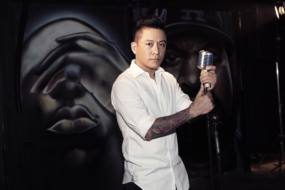 Bật mí liveshow 20 năm Tuấn Hưng: “Ngựa hoang” sẽ phi nước đại cùng ai về FLC Sầm Sơn? - Ảnh 2. Bật mí liveshow 20 năm Tuấn Hưng: “Ngựa hoang” sẽ phi nước đại cùng ai về FLC Sầm Sơn? - Ảnh 2.