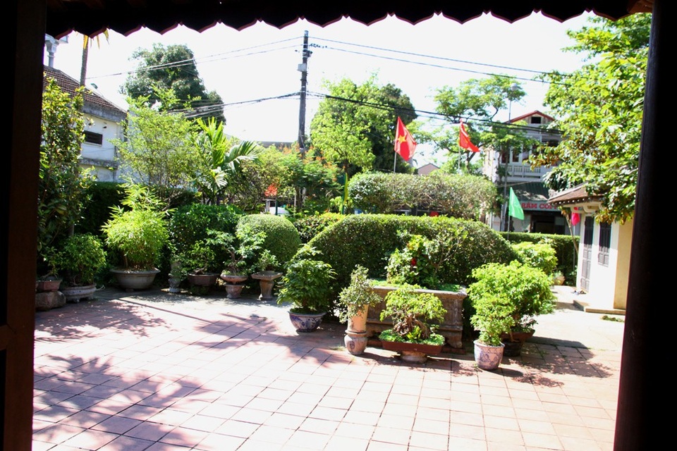 Thăm ngôi nhà thơ ấu của Bác Hồ tại Huế - 23 Căn nhà Bác Hồ sống lúc nhỏ tại Huế thật yên bình, là nơi trải qua nhiều kỷ niệm đẹp của Bác Hồ từ 5 đến 11 tuổi