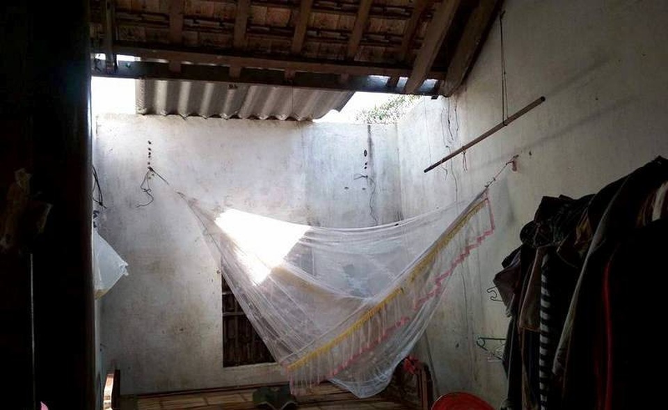 Lốc xoáy liên tục xuất hiện, nhiều địa phương bị ảnh hưởng nặng nề - 5 Lốc xoáy liên tục xuất hiện, nhiều địa phương bị ảnh hưởng nặng nề - 5