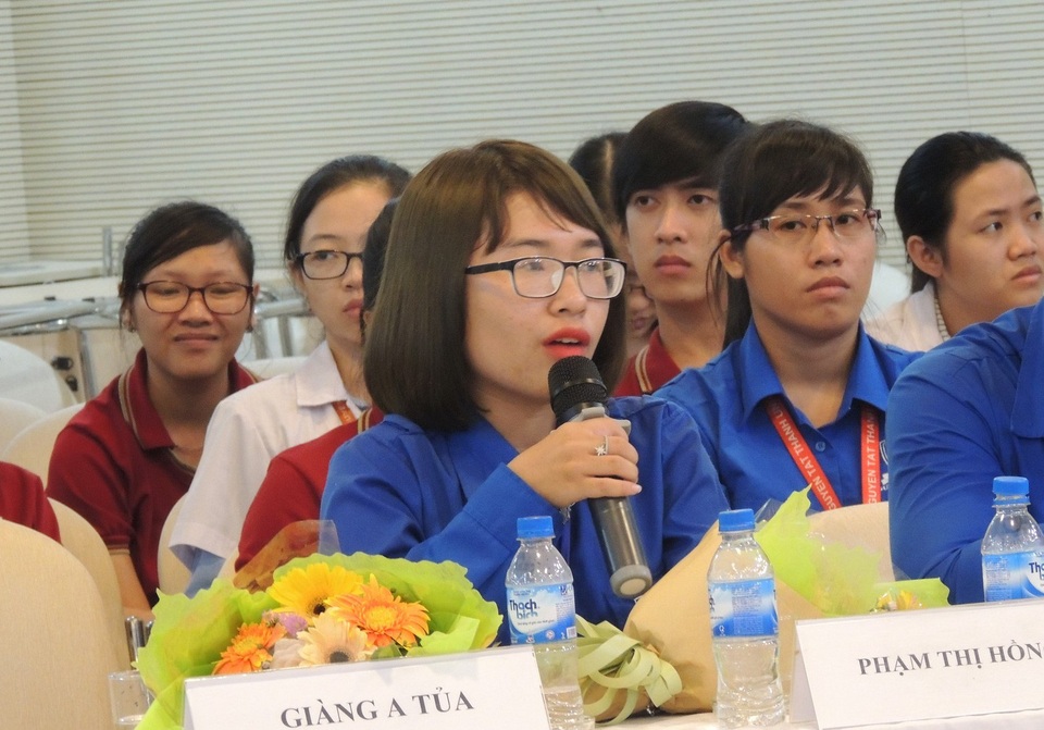 Rất nhiều ý kiến được các gương thanh niên tiêu biểu trong cả nước chia sẻ trong buổi giao lưu