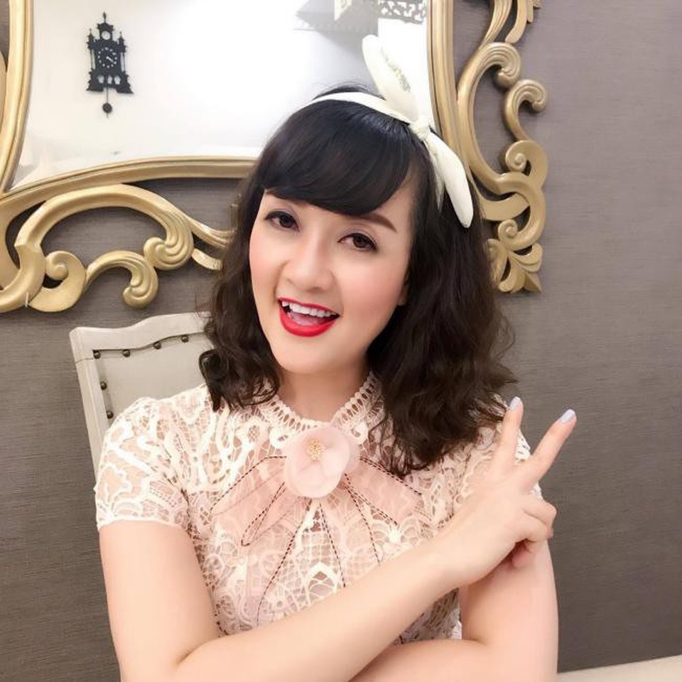 Loạt ảnh quá khứ xinh đẹp, sành điệu của Vân Dung năm 16 tuổi đi thi Hoa hậu - Ảnh 8. Loạt ảnh quá khứ xinh đẹp, sành điệu của Vân Dung năm 16 tuổi đi thi Hoa hậu - Ảnh 8.
