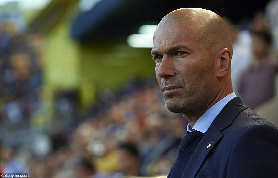 C.Ronaldo ghi bàn, Real Madrid không thể thắng ở vòng cuối La Liga - 8
HLV ZIdane đã có những toan tính kỹ lưỡng cho trận chung kết Champions League vào cuối tuần tới