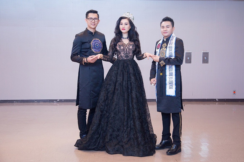 Nữ Hoàng Trần Huyền Nhung quyền quý ngồi ghế nóng bán kết hoa hậu và nam vương doanh nhân thế giới - Ảnh 2. Nữ Hoàng Trần Huyền Nhung quyền quý ngồi ghế nóng bán kết hoa hậu và nam vương doanh nhân thế giới - Ảnh 2.