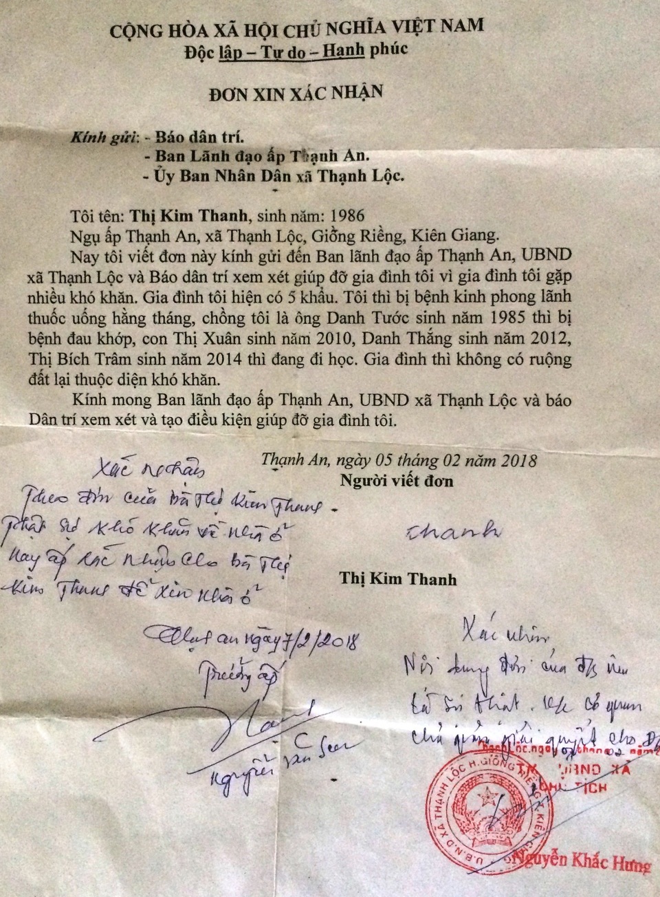 Bố mẹ mắc bệnh hiểm nghèo, 3 con thơ đói khát trong căn nhà sắp sập - 9 Đơn xin giúp đỡ của gia đình anh Danh Tước chị Thị Kim Thanh gửi đến báo Dân trí