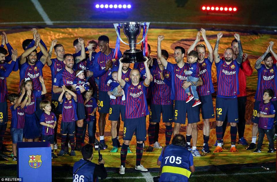 Iniesta rơi lệ nói lời tạm biệt Barcelona, sẵn sàng cho World Cup 2018 - 10 Iniesta rơi lệ nói lời tạm biệt Barcelona, sẵn sàng cho World Cup 2018 - 10