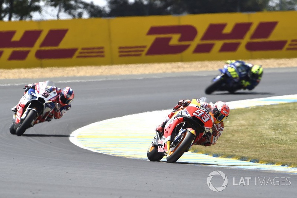 Marquez chiến thắng trong ngày Dovizioso và Zarco “ngã ngựa” - 2 Marquez chiến thắng trong ngày Dovizioso và Zarco “ngã ngựa” - 2