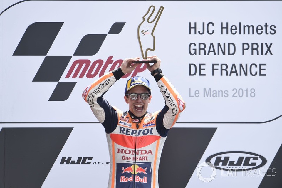 Marquez chiến thắng trong ngày Dovizioso và Zarco “ngã ngựa” - 4 Marquez chiến thắng trong ngày Dovizioso và Zarco “ngã ngựa” - 4