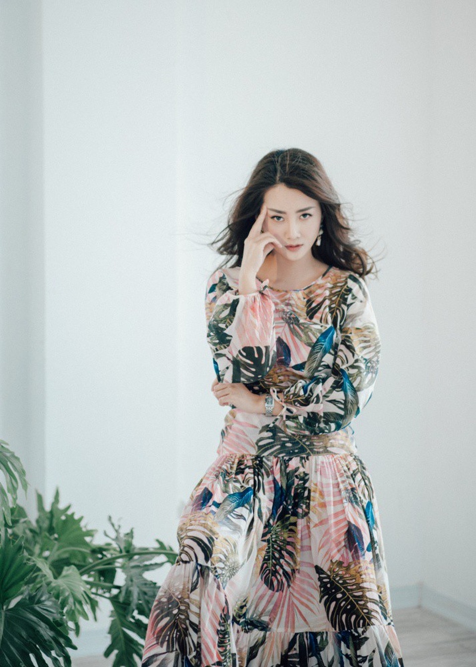 BTV Quỳnh Chi VTV tiết lộ lý do vẫn "phòng không" ở tuổi 32 - 8