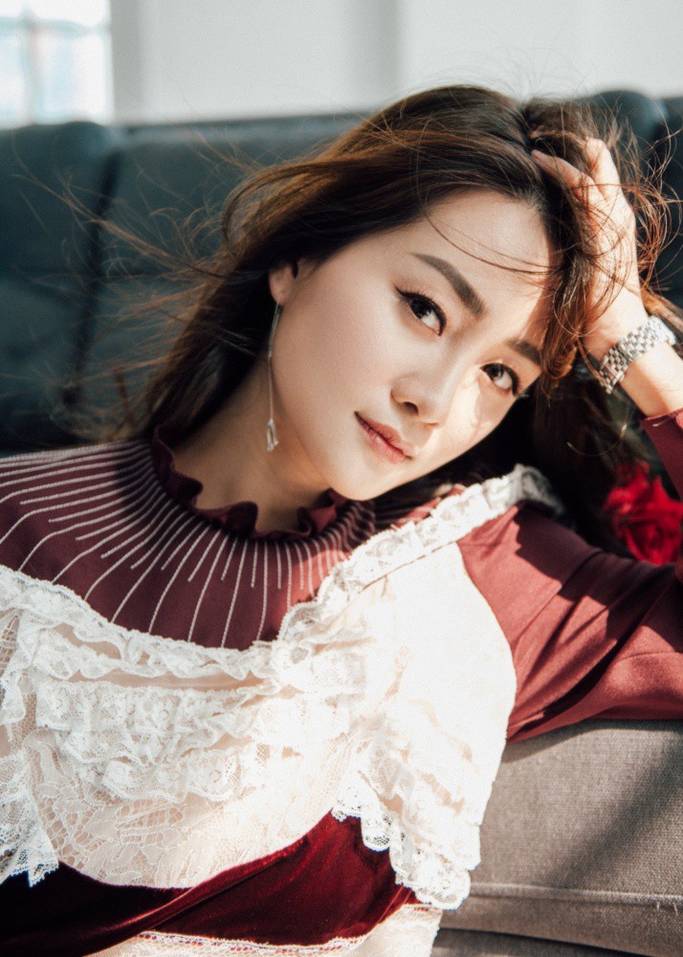 BTV Quỳnh Chi VTV tiết lộ lý do vẫn "phòng không" ở tuổi 32 - 9