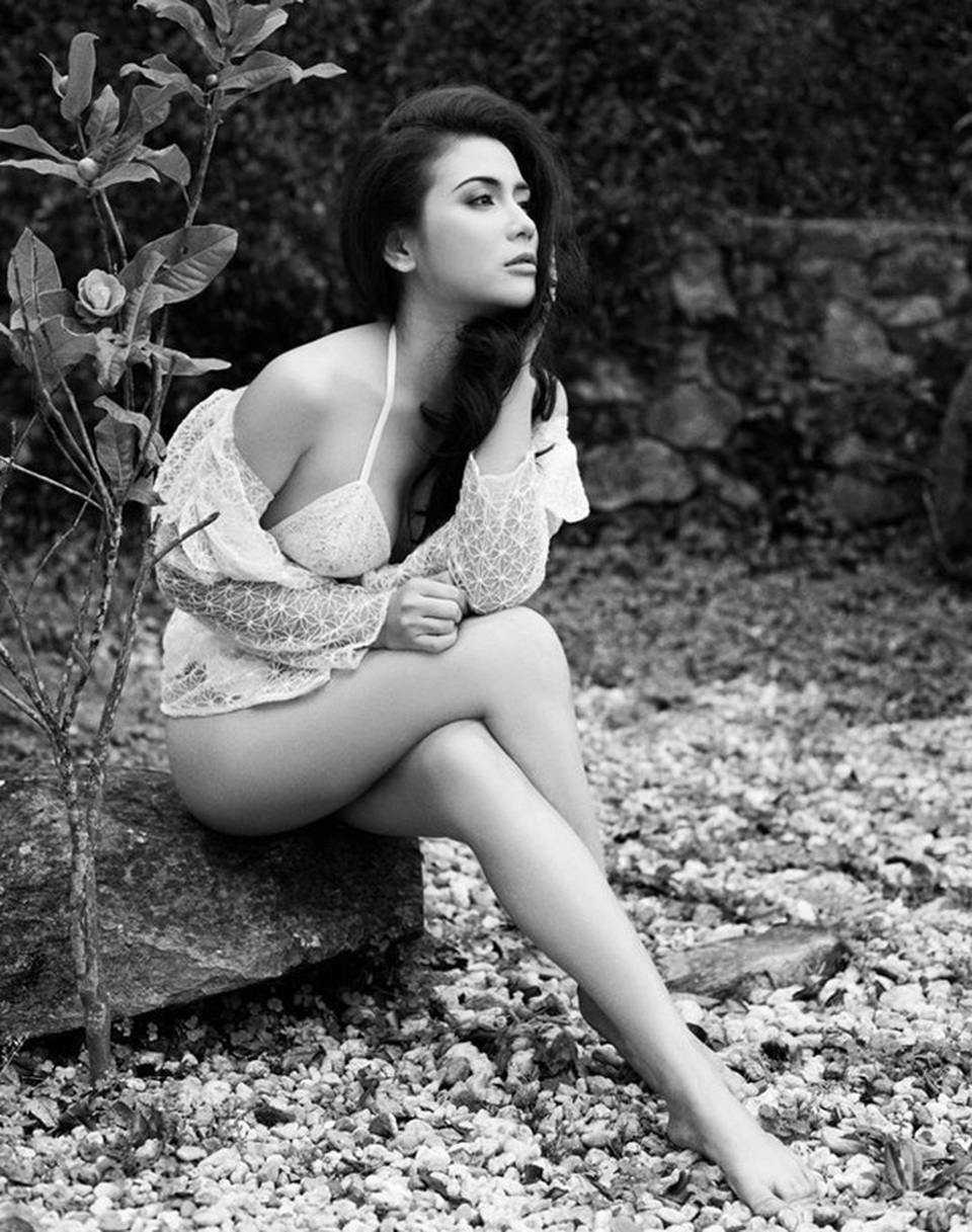 Đời thực nóng bỏng của 3 mỹ nữ thảo mai, đanh đá bị ghét nhất màn ảnh Việt - 17