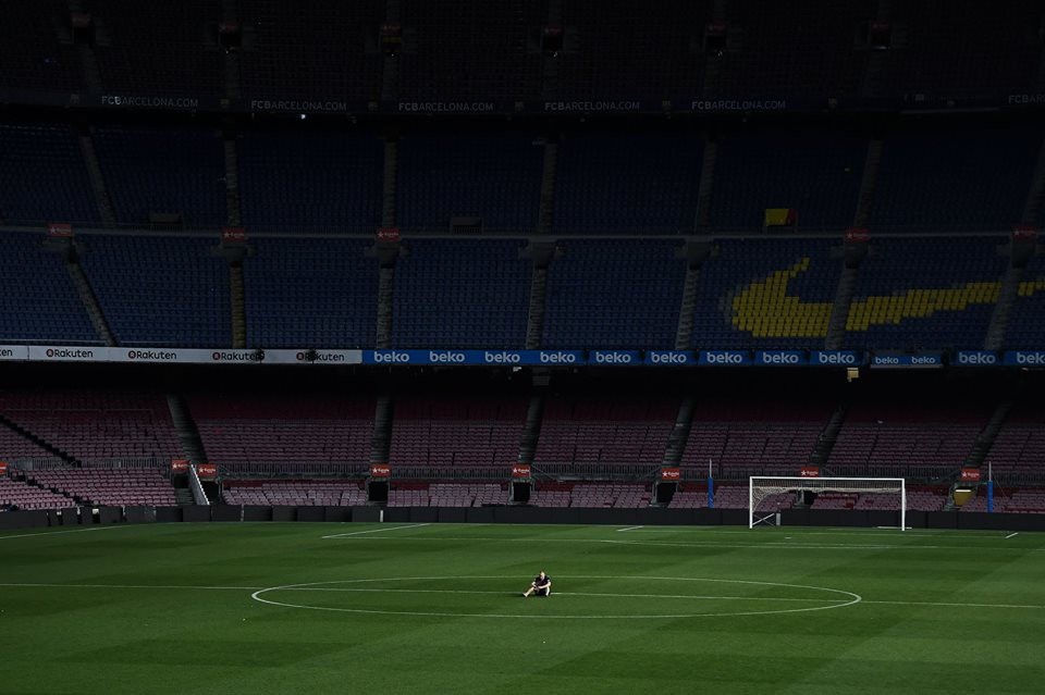 Rơi nước mắt với khoảnh khắc cô đơn của Iniesta tại Nou Camp - 2 Khoảnh khắc cô đơn tới cùng cực của Iniesta