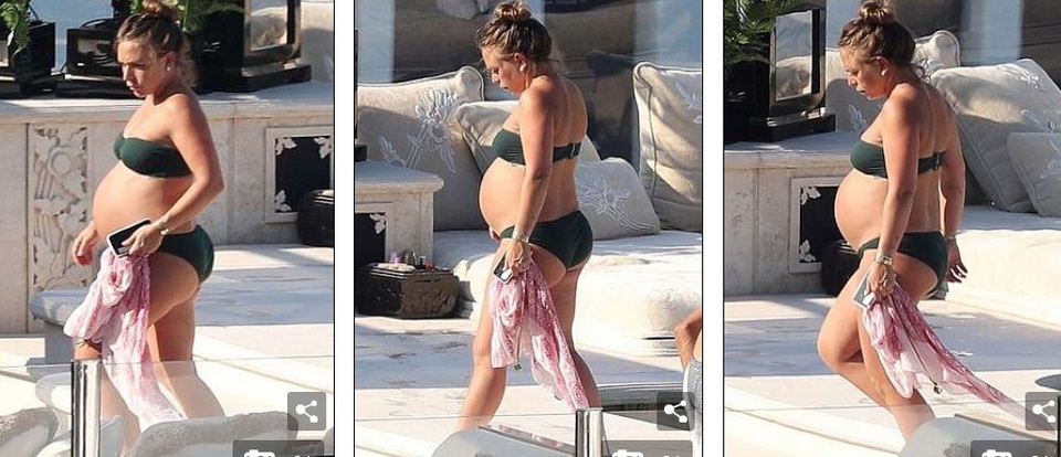 
Người đẹp 27 tuổi và bạn trai 34 tuổi Jeremy Meeks hẹn hò từ tháng 7 năm ngoái. Jeremy Meeks nổi tiếng với nickname tội phạm đẹp trai từ khi còn ngồi tù vì tội tàng trữ vũ khí trái phép
