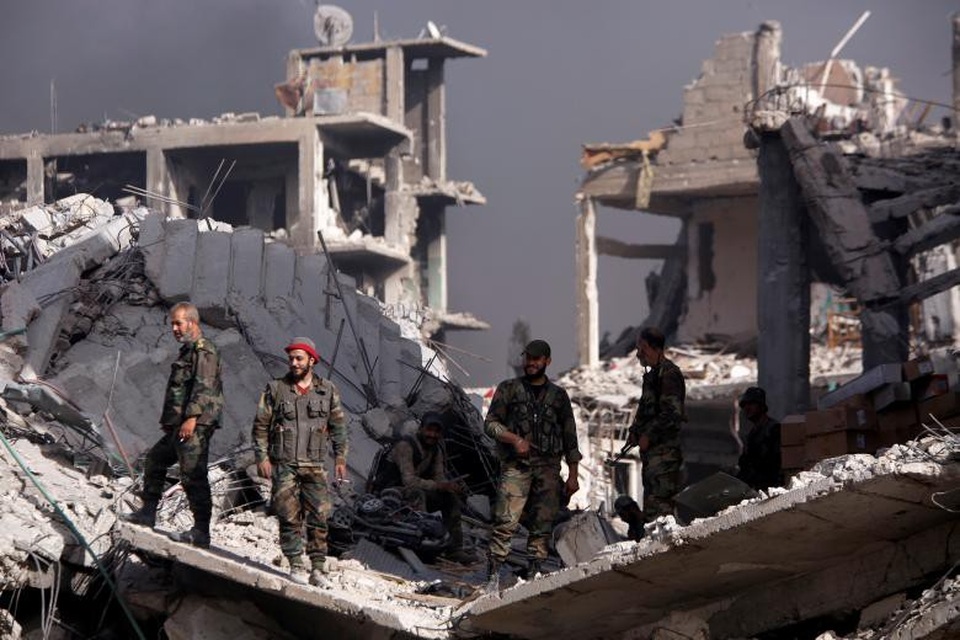 Thủ đô Syria hoang tàn sau 7 năm chìm trong bom đạn - 4 Tuy nhiên, các cuộc giao tranh cũng biến Damascus thành bãi chiến trường với cơ sở hạ tầng bị tàn phá nặng nề.