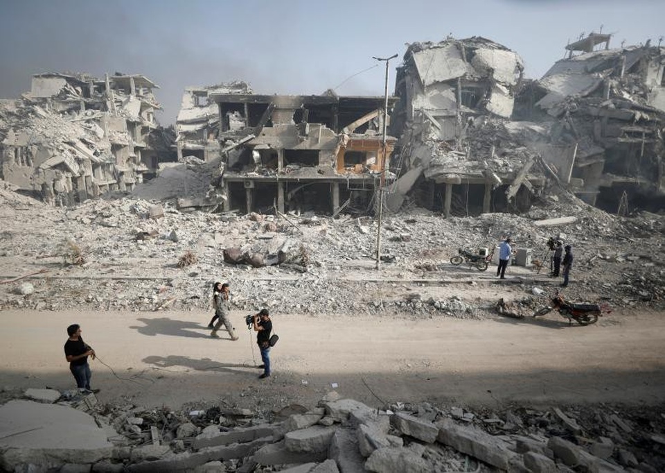 Thủ đô Syria hoang tàn sau 7 năm chìm trong bom đạn - 12 Tổng thống Putin cho rằng các lực lượng quân sự nước ngoài nên rút khỏi Syria sau khi quân đội nước này giành chiến thắng trong cuộc nội chiến và bắt đầu tiến trình chính trị.