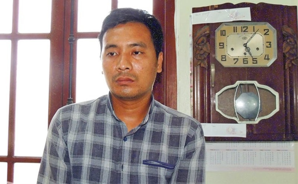 Đối tượng Nguyễn Quốc Thiêm và tang vật vụ án (ảnh: Công an Hà Nam)