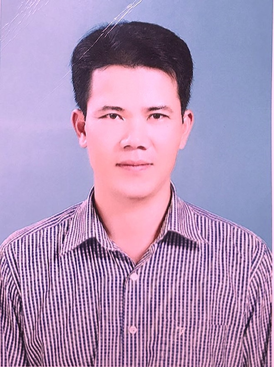 Đi ô tô biển xanh rồi giả danh công an để lừa tiền chạy học - 1 Đệ tại cơ quan công an.