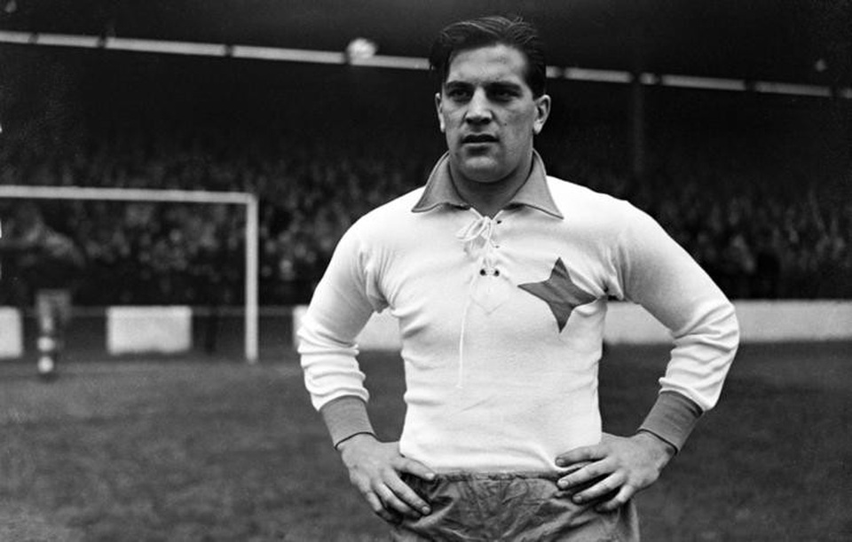 Gunnar Nordahl là một trong những cầu thủ vĩ đại nhất của bóng đá Thụy Điển. Ông từng làm cùng hai người đồng hương Gunnar Gren và Niels Lindholm tạo nên AC Milan vĩ đại ở thập niên 40,50 thế kỷ trước. Bản thân Gunnar Nordahl cũng giúp Thụy Điển giành Huy chương vàng Olimpic 1948. Thế nhưng, ở World Cup 1950, LĐBĐ Thụy Điển đã quyết định không triệu tập những cầu thủ thi đấu ở nước ngoài. Do đó, ba ngôi sao lớn nhất của họ là Gunnar Nordahl, Gunnar Gren và Niels Lindholm. Điều này suy giảm rất nhiều sức mạnh của Thụy Điển và họ chỉ giành được vị trí thứ 3 chung cuộc.