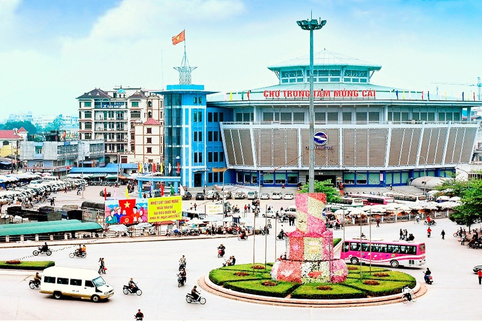 Bức tranh “nóng bỏng” của thị trường BĐS TP Móng Cái - 1 KKTCK Móng Cái là một trong 9 KKTCK được ưu tiên đầu tư vốn giai đoạn 2016 - 2020