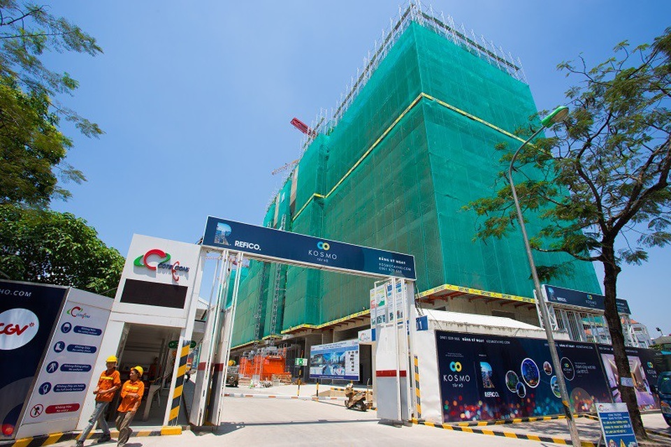 Tiến độ dự án – bảo chứng “vàng” hấp dẫn khách mua - 1 Cả 3 tòa Metro, Centro và Novo đang được đồng loạt thi công