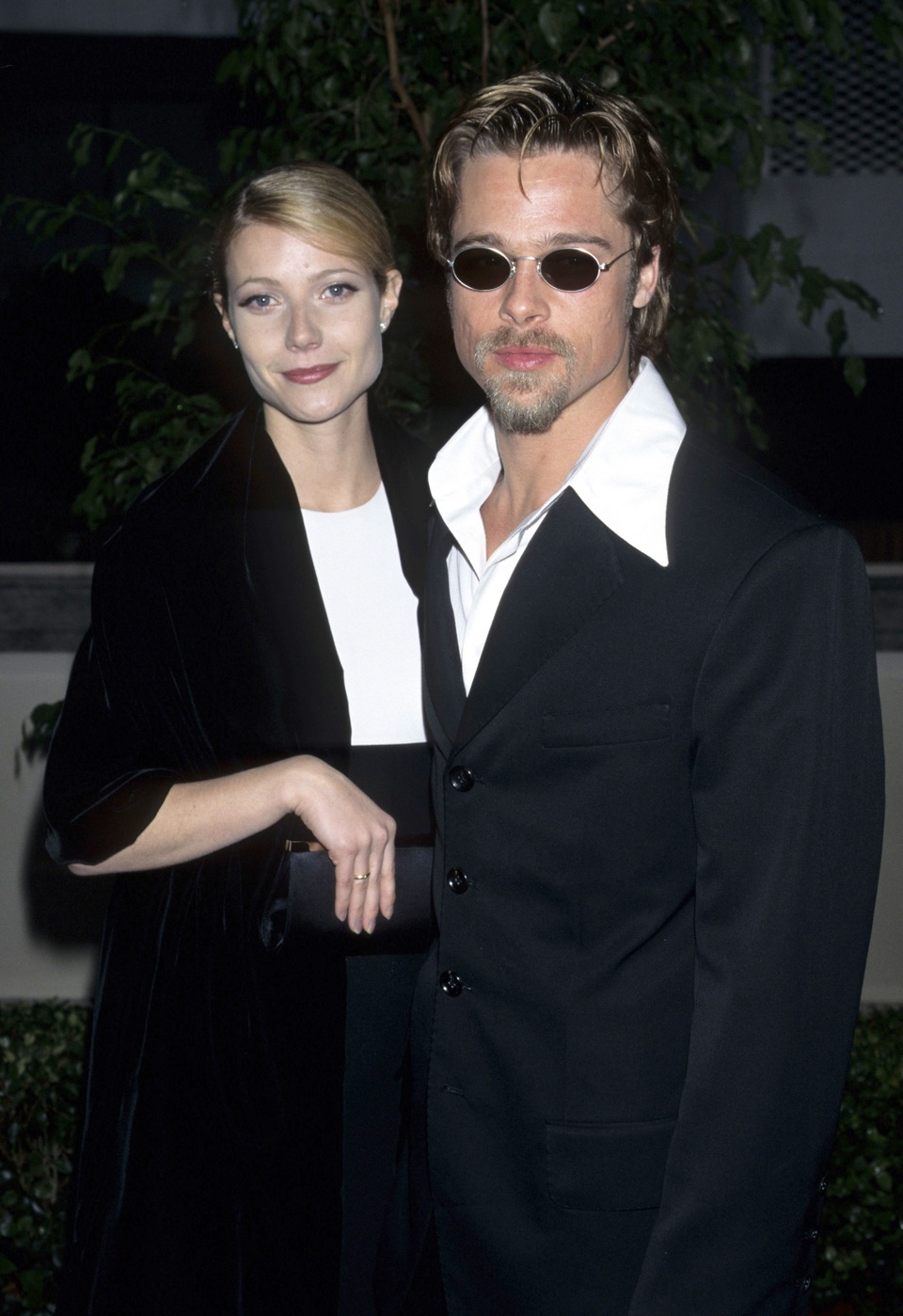 Brad Pitt bảo vệ bạn gái khi yêu như thế nào? - 2 Gwyneth Paltrow bên bạn trai thời bấy giờ - Brad Pitt