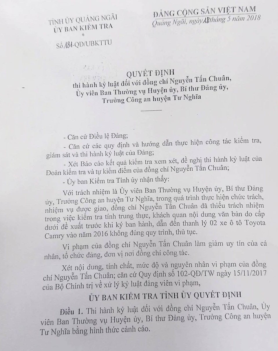 Kỷ luật Trưởng Công an huyện Tư Nghĩa - 1 Trưởng Công an huyện Tư Nghĩa bị kỷ luật vì những sai phạm liên quan đến việc thanh lý 2 xe ôtô vào năm 2016.