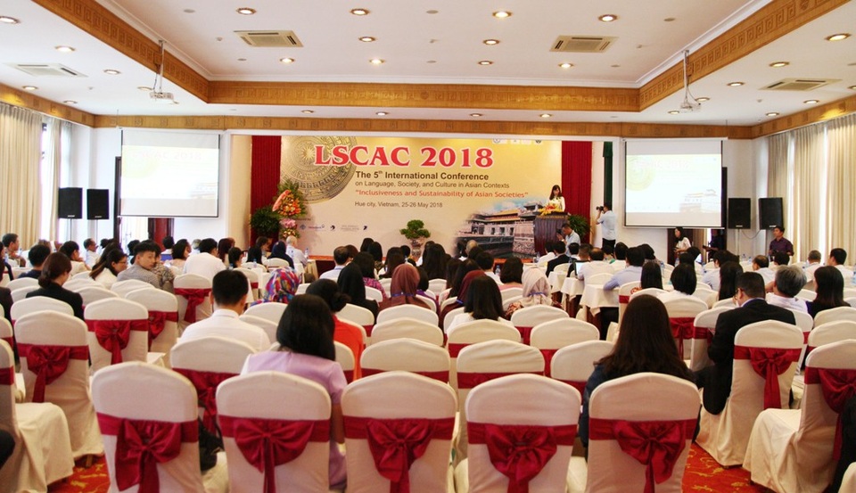 13 quốc gia, vùng lãnh thổ luận bàn Ngôn ngữ, Xã hội, Văn hóa trong bối cảnh châu Á - 1 Toàn cảnh Hội thảo quốc tế lần thứ 5 về Sự gắn kết và bền vững của các quốc gia châu Á với chủ đề “Ngôn ngữ, Xã hội và Văn hóa trong bối cảnh Châu Á”