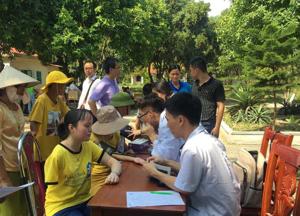 
Nguyễn Thị Thúy (26 năm sống tại Trung tâm) cho biết rất mong được các bác sĩ khám cho các em nhỏ ở Trung tâm
