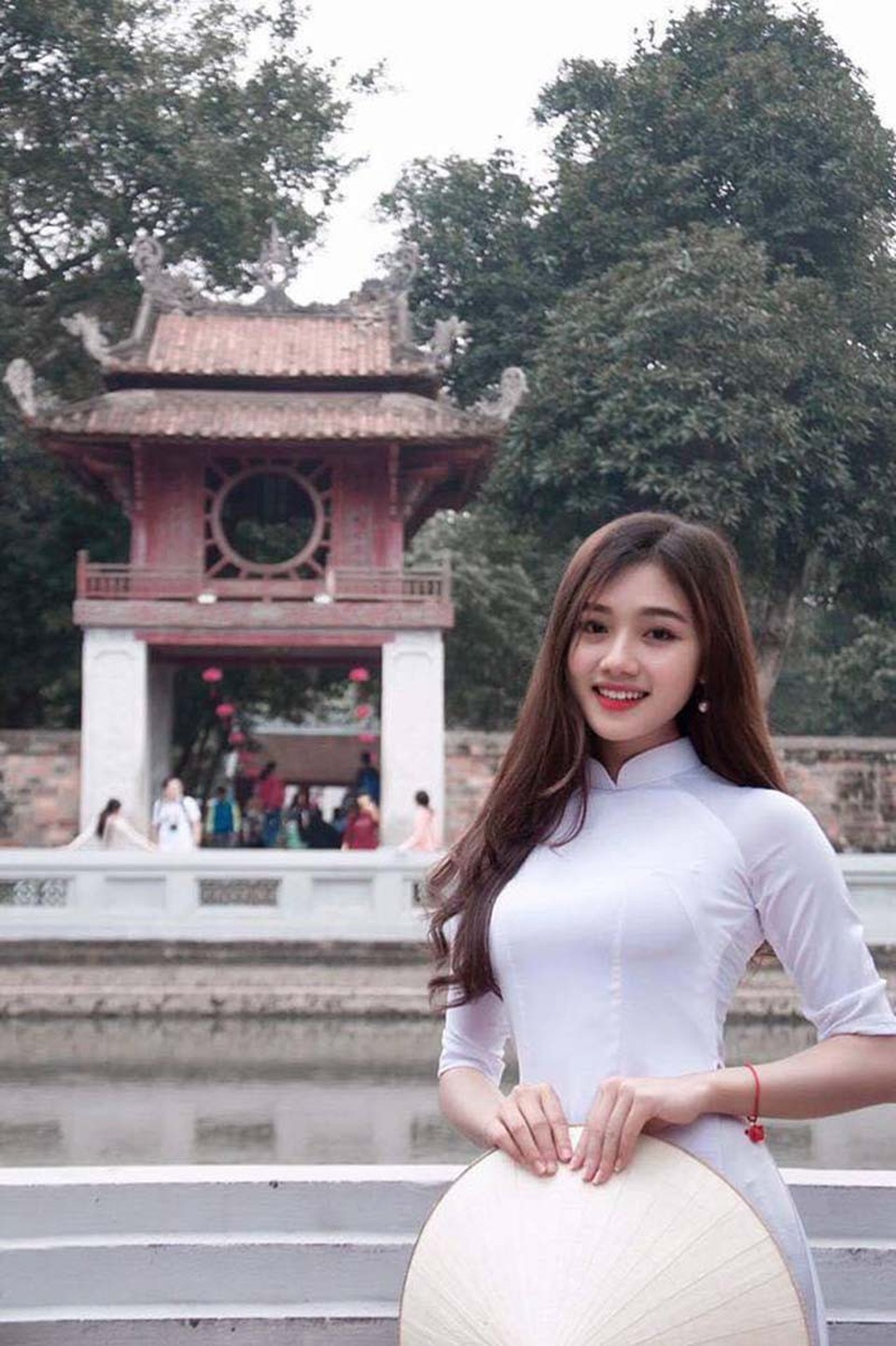 Thiếu nữ xinh đẹp xứ Nghệ “thả thính” khiến dân mạng rần rần tìm kiếm - 7 Thiếu nữ xinh đẹp xứ Nghệ “thả thính” khiến dân mạng rần rần tìm kiếm - 7
