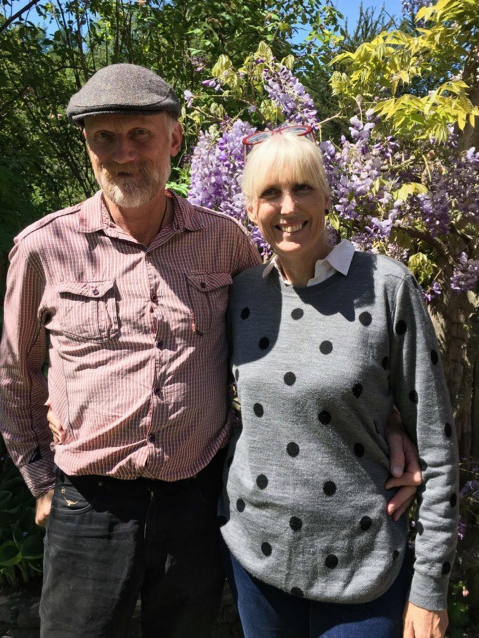 Chủ nhân của nó là Steve và Judy