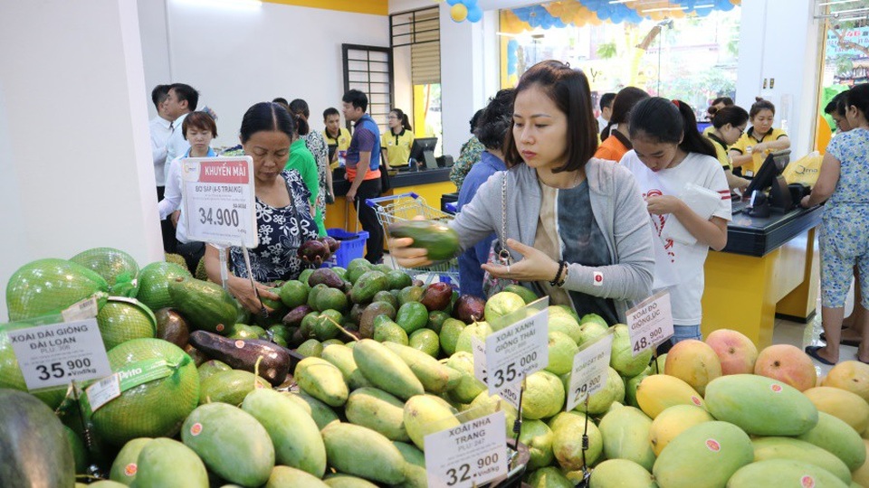 “Âm thầm” khai trương siêu thị mới, bầu Hiển đang toan tính điều gì? - 2 “Âm thầm” khai trương siêu thị mới, bầu Hiển đang toan tính điều gì? - 2