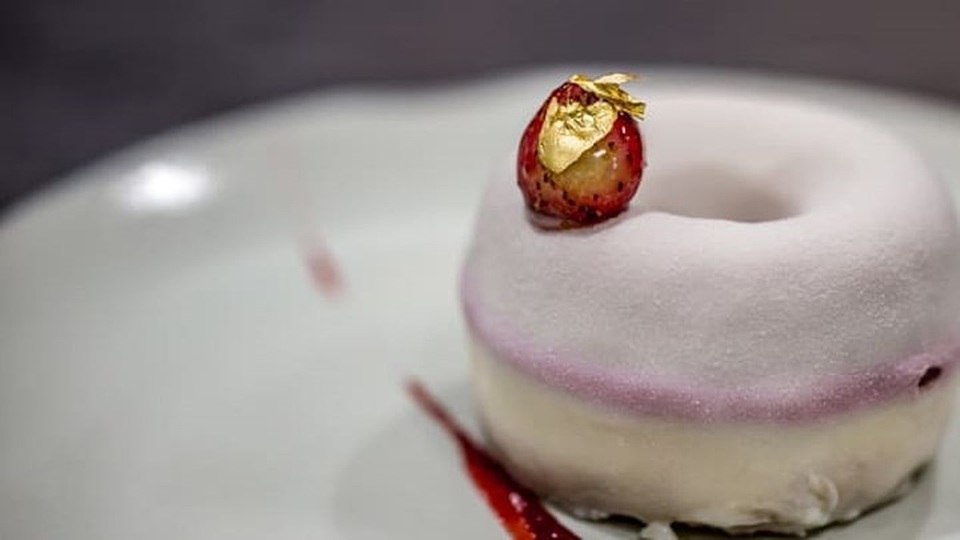 Khám phá nhà hàng chuyên dùng vàng để trang trí món ăn tại Dubai - 6