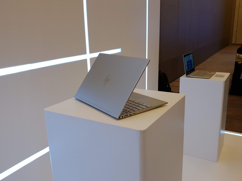 HP chính thức giới thiệu mẫu Envy 13 giá 20,9 triệu đồng tại Việt Nam - 1 Envy 13 2018