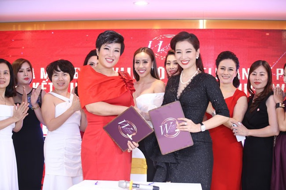 Á hậu Thu Hương đẹp quyến rũ thu hút mọi ánh nhìn - 6 Á hậu Thu Hương đẹp quyến rũ thu hút mọi ánh nhìn - 6