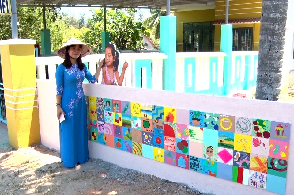 Làng bích họa Tam Thanh khoác thêm áo mới - 1
Những bức bích họa mới ở làng bích họa Tam Thanh