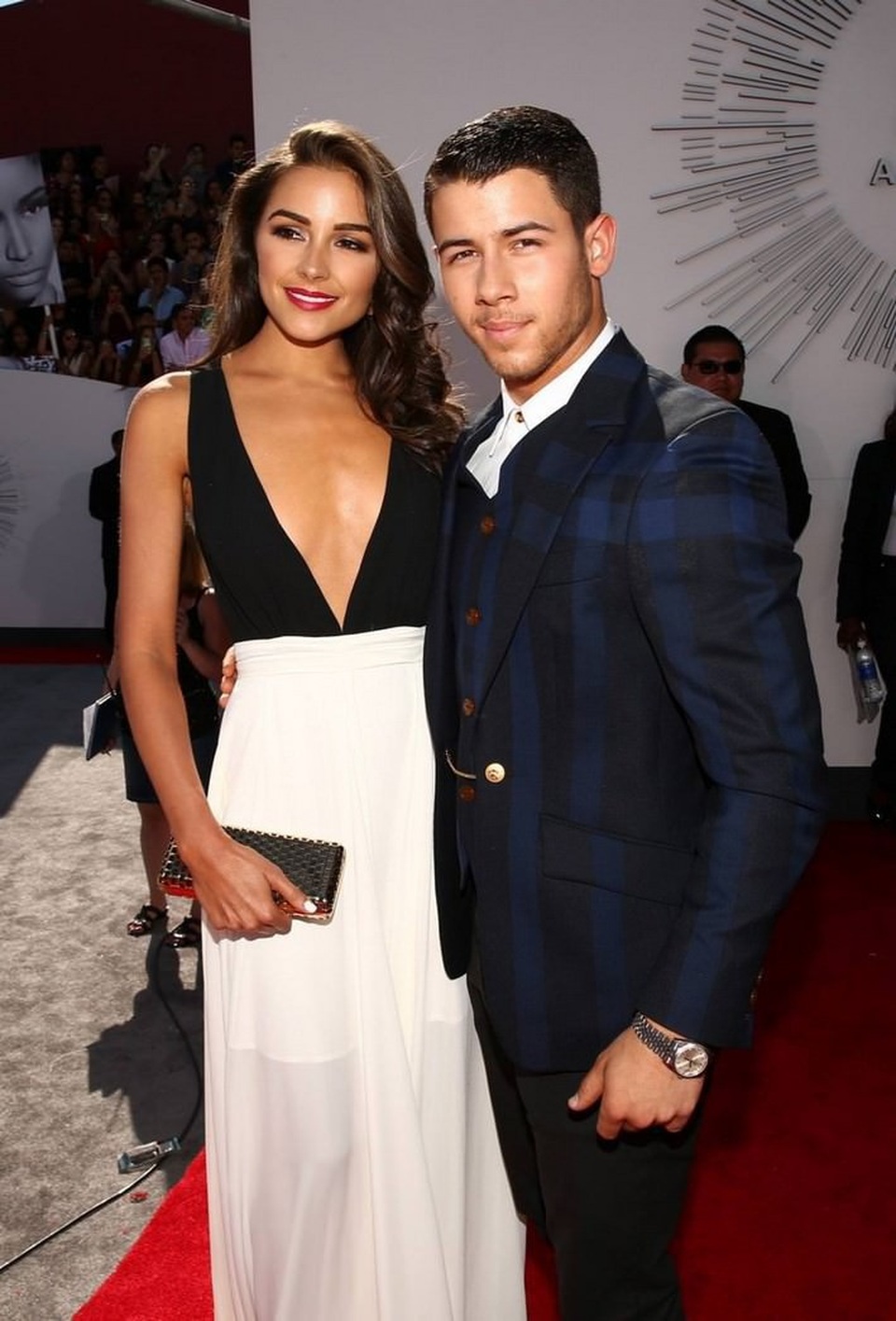 Hoa hậu thế giới bị nghi hẹn hò Nick Jonas - 7
Ca sỹ Nick Jonas thì từng hẹn hò với hoa hậu hoàn vũ Olivia Culpo trong quá khứ.
