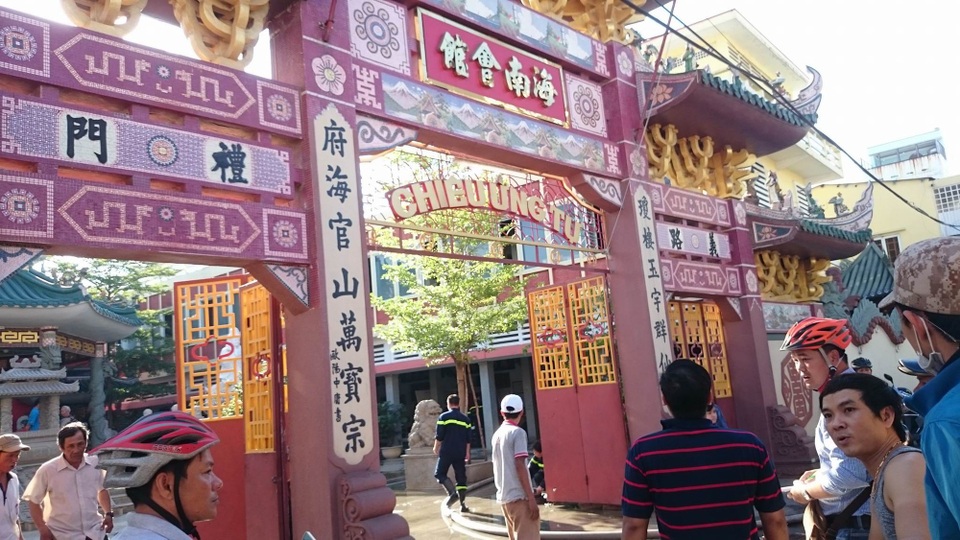 Cháy kho hàng điện tử trong ngôi chùa ở Đà Nẵng - 1 Chùa Chiêu Ứng - nơi bùng phát đám cháy