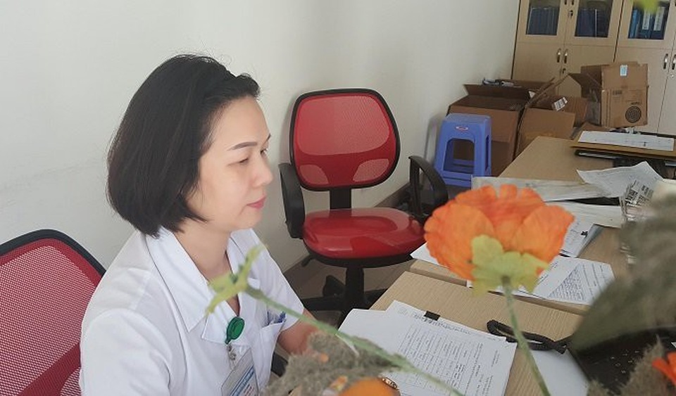 Chuyện xót xa phía sau buồng lấy mẫu tinh trùng - 1 Điều dưỡng trưởng Ngô Thị Yến có nhiều năm hỗ trợ điều trị vô sinh, hiếm muộn cho các cặp vợ chồng.