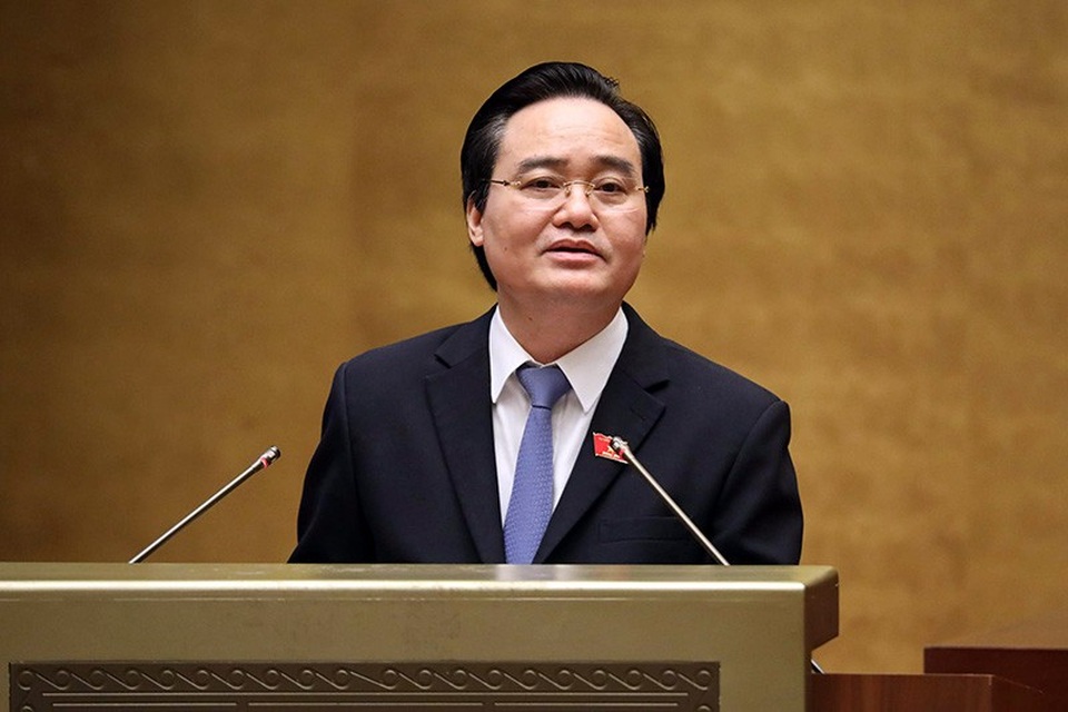 “Điểm huyệt” yếu kém của giáo dục đại học hiện nay - 1 Bộ trưởng GD-ĐT Phùng Xuân Nhạ. (Ảnh: Như Phúc)