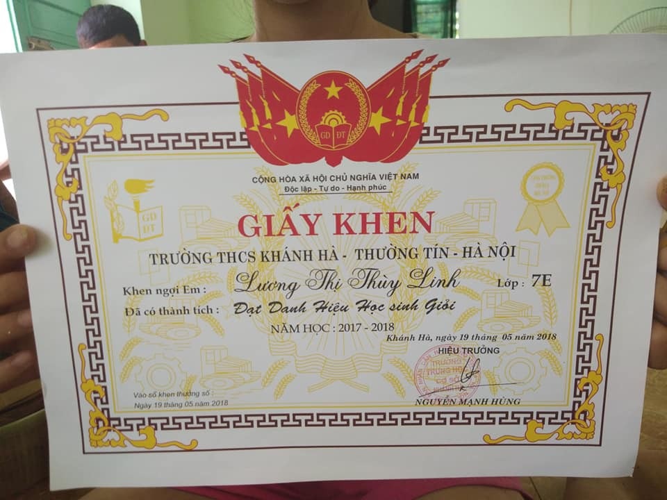 Mẹ rao bán chó mong có tiền nộp học phí cho con - 8 Mẹ rao bán chó mong có tiền nộp học phí cho con - 8